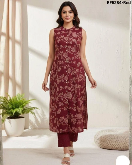 Stylish Cotton Blend Kurti Set with Digital Print & Chikankari Embroidered Bottom!