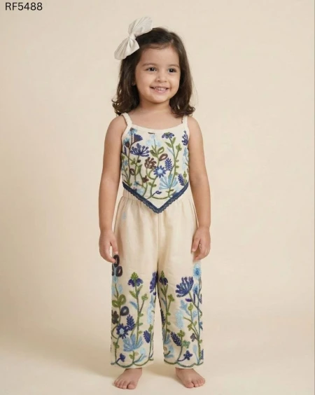 Reeta Fashion