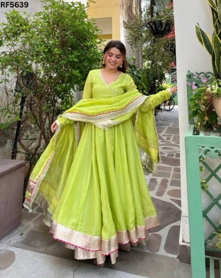 Reeta Fashion