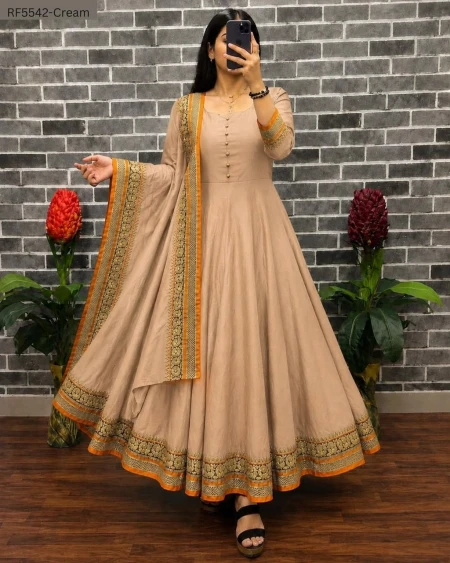 Vichitra Silk Gown Set with Dupatta Ethnic Wear!