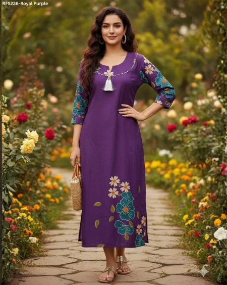 Stylish Poly Rayon Printed Top for Women!