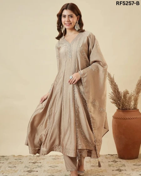 Timeless Elegance – Embroidered Vichhitra Silk Suit Set!