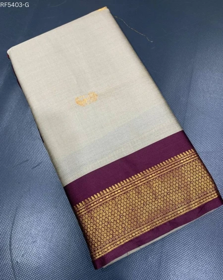 Cotton Silk Saree with Gold Weaving Border Unstitched Blouse Elegant Festive Wear for Women!