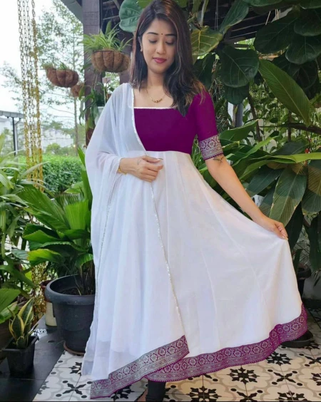 Reeta fashion Dazzling Pink Georgette Lace Border Gown set