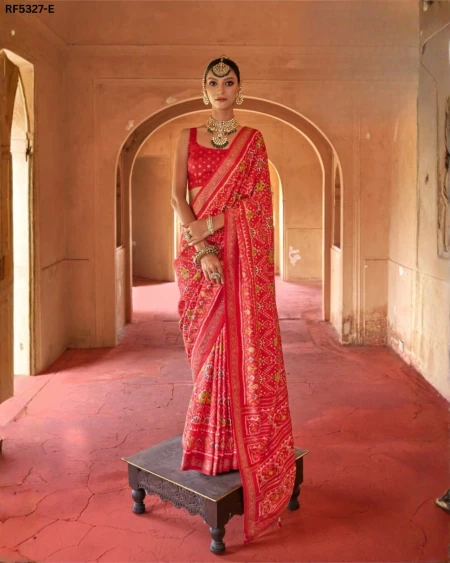 Classic Solid Saree – Perfect for Daily to Festive Wear!