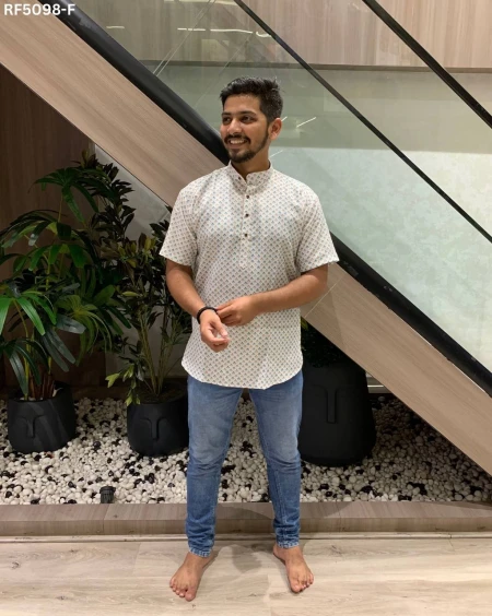 Stylish Cotton Short Kurta for Men –Printed Design!