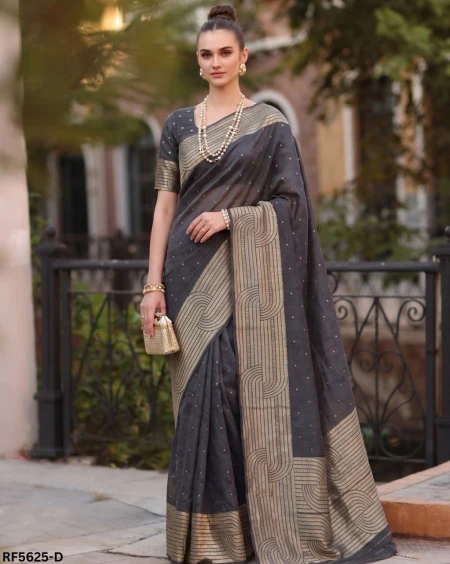 Cotton Blend Saree with Unstitched Blouse!