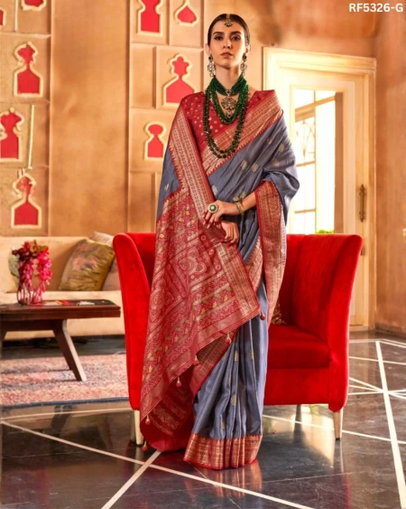 Classic Solid Saree – Perfect for Daily to Festive Wear!