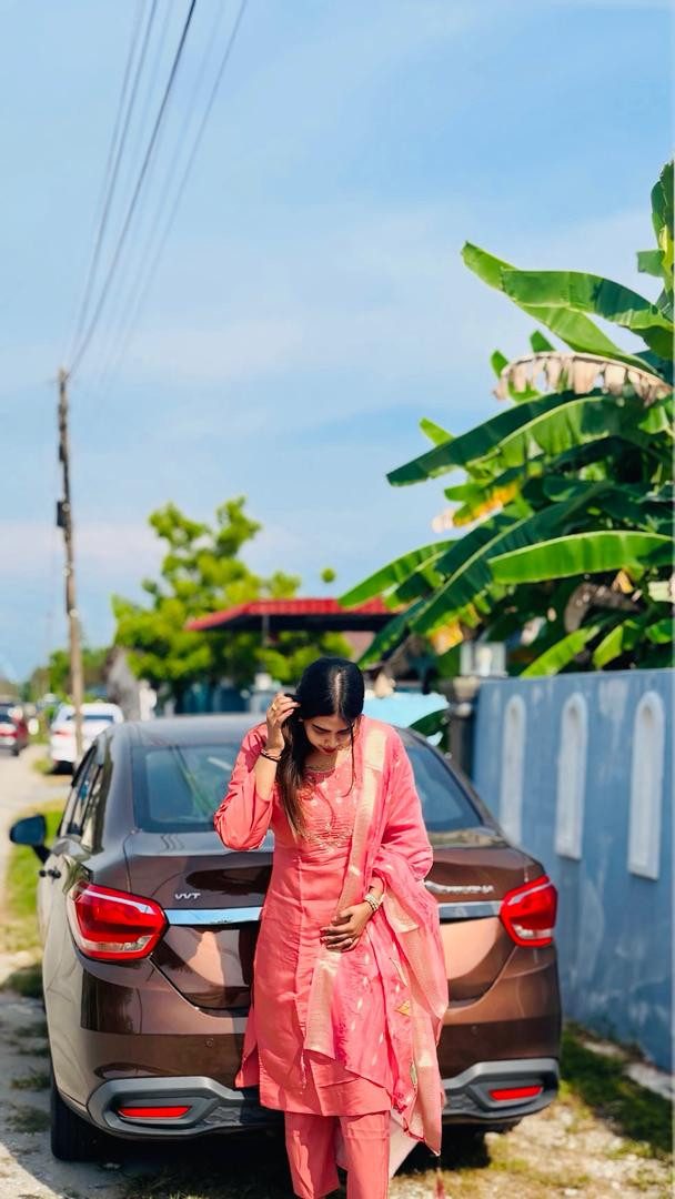 Reeta Fashion
