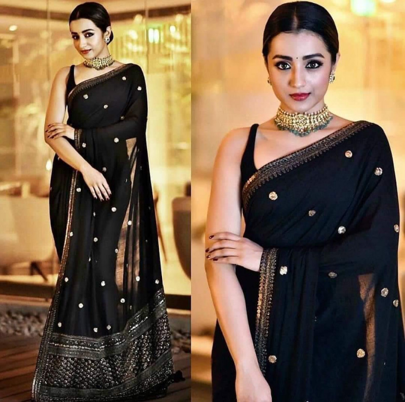 Gorgeous Black Party Wear Saree Vastraqueen Vastra queen wedding sarees are the hot favorite of indian women right now. gorgeous black party wear saree