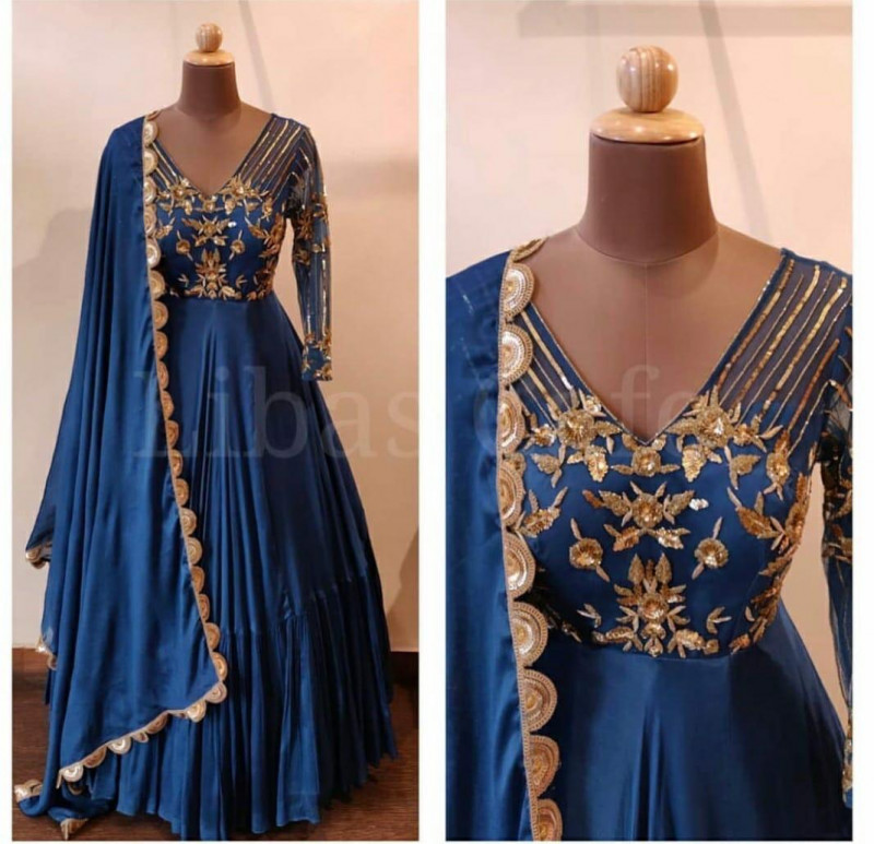 Georgette Heavy Blue Color Party Wear Suit Vastraqueen .desicouture #southasianfashion #indianoutfits #vastraqueen #lehengablouse #indianfashion #chaniyacholi #designerblouse #latkans #lehengainspiration #lehengagoals #lehengasmumbai. georgette heavy blue color party wear