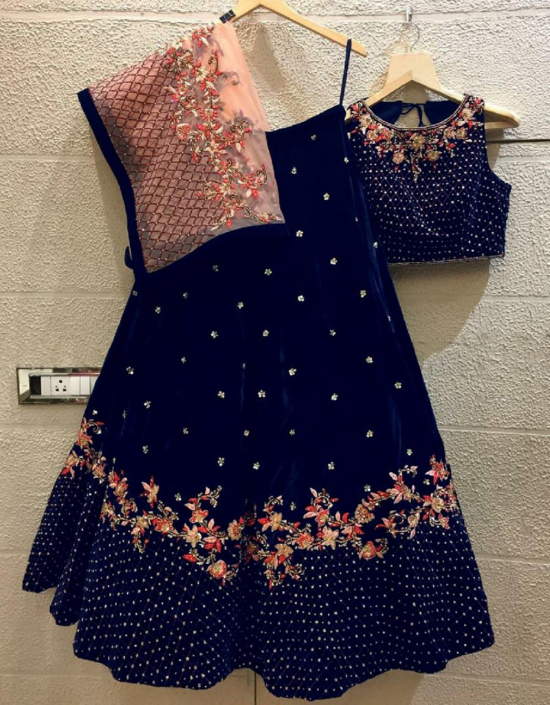 Beautiful Taffeta Velvet Blue Lehenga Choli For Wedding Vastraqueen Alibaba.com offers 945 garba lehenga choli products. beautiful taffeta velvet blue lehenga