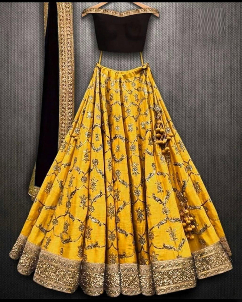 Heavy Yellow Color Banglroi Satin Lehenga Choli For Wedding Vastraqueen Tonight it will be gone mais ouvidas de astroqueen. heavy yellow color banglroi satin