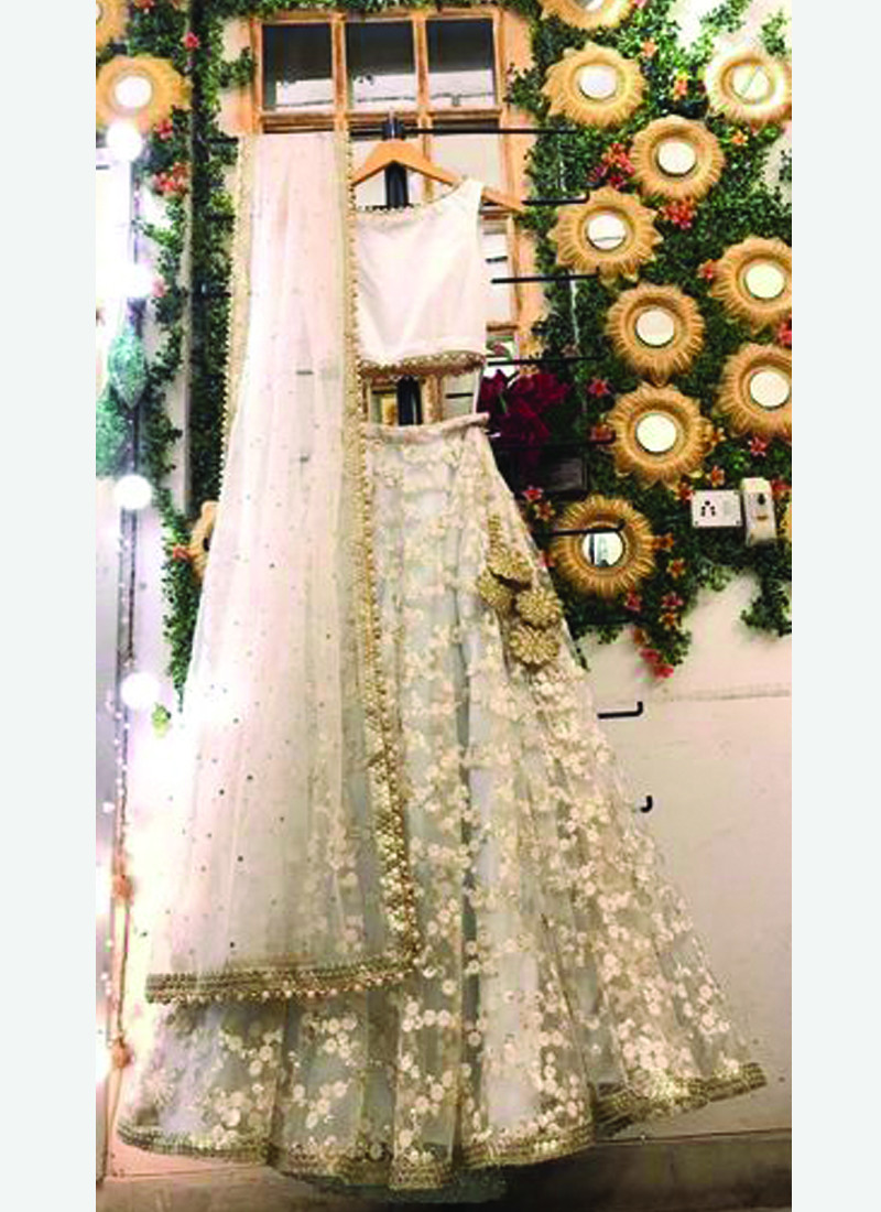 white lehenga for girls